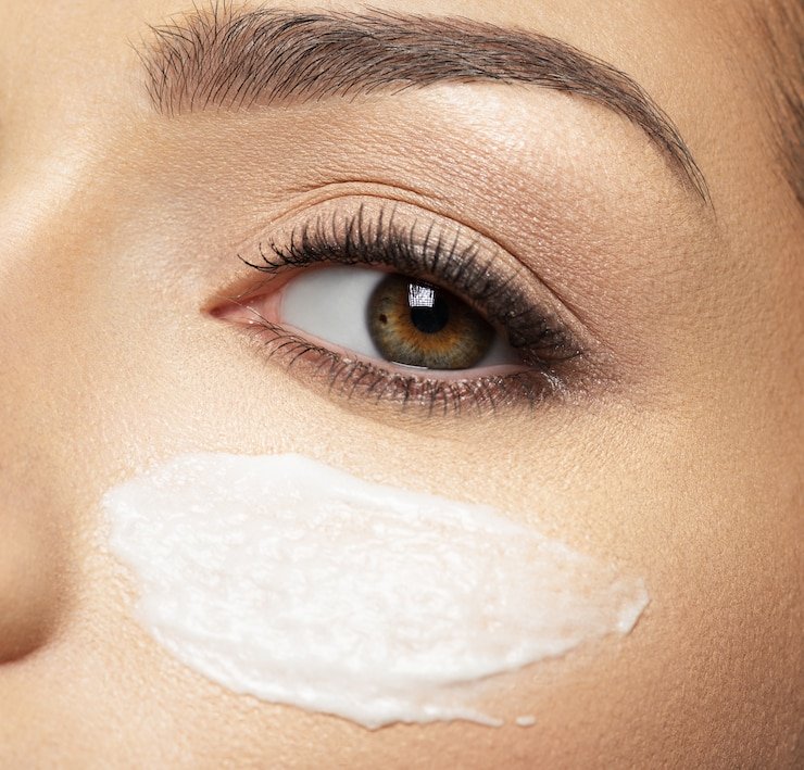Decoding Eye Cream: Why Your Dark Circles Deserve a Makeover